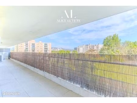 appartement 3 pièces 65 m²