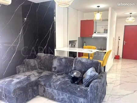 studio 1 pièce 25 m²