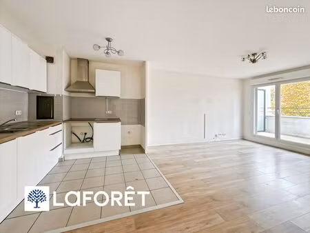 appartement 3 pièces 61 m²