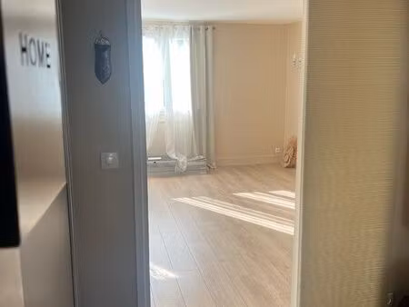 appartement 4 pièces – 100 m² – lumineux