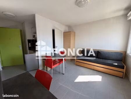 studio 1 pièce 19 m²