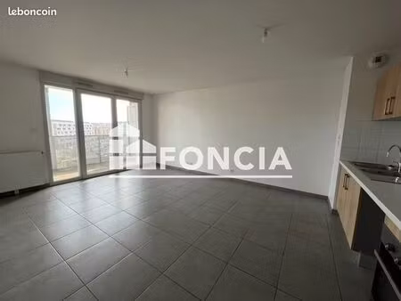 appartement 3 pièces 56 m²