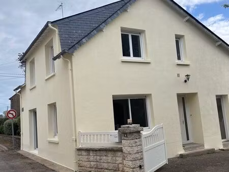 loue maison à pipriac