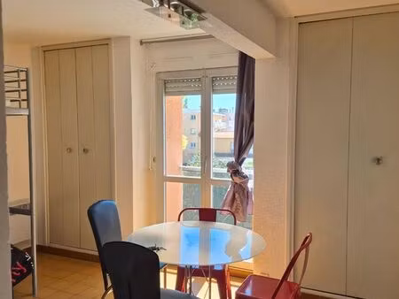 carry-le-rouet type 1 a louer meublé