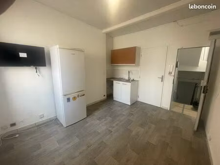 studio 17m2 13004 meublé