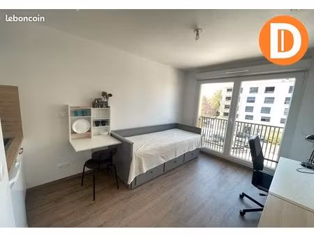 studio 1 pièce 18 m²