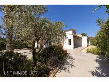 maison de luxe à vendre dans le quartier village-cagueloup-gueissard