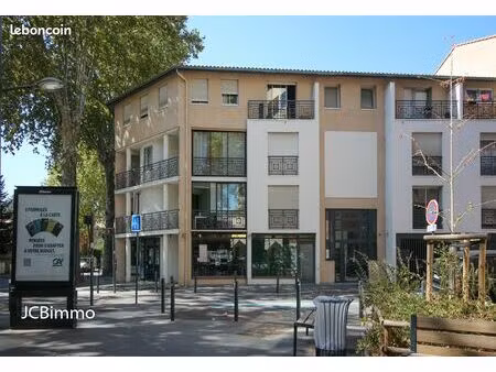 studio 1 pièce 18 m²