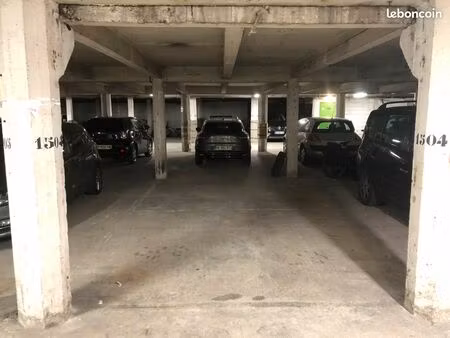 place de parking porte de versailles