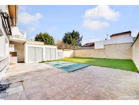 maison d’exception 205 m² (190 + studio) – piscine chauffée – aucun travaux