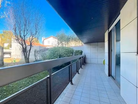 appartement proche gare rer et centre ville