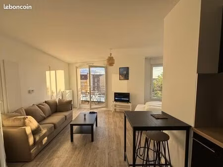 studio 1 pièce 34 m²