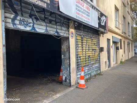 local commercial 102 m²