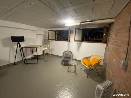 titre à copier-coller : local 25m² l’isle-adam – idéal stockage / bureau – 390