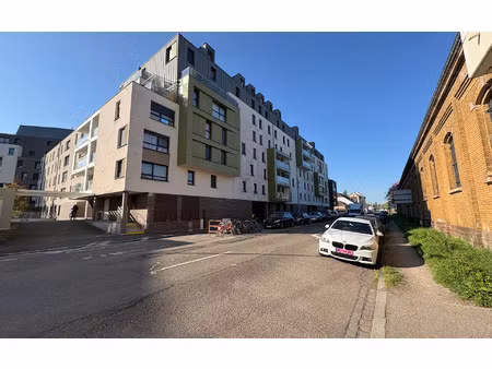 location stationnement  14 m² t- à strasbourg  130 €