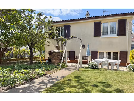 maison morangis 95 m² t-5 à vendre  369 000 €