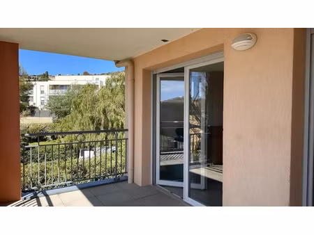 vente appartement 3 pièces 63 m² à bormes-les-mimosas (83230)  306 000 €