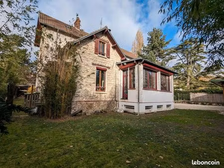 grande maison de caractère