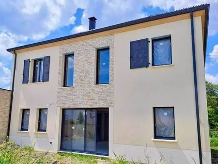 maison 5 pièces 114 m²