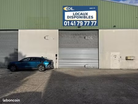 local d'activité 650 m²