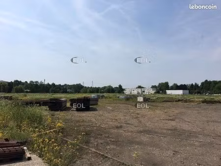 terrain 10 000 m² persan