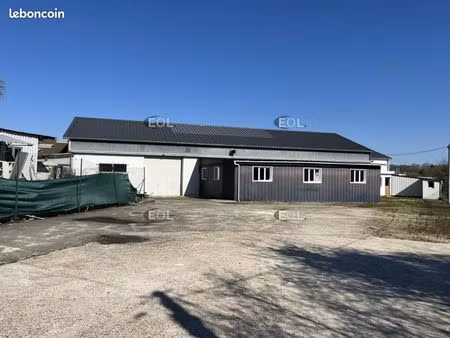 local d'activité 480 m²