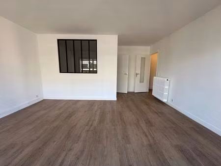 appartement t1bis - à louer