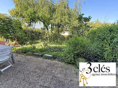 t4 en rez-de-jardin avec terrasse  au calme limite chy-le-