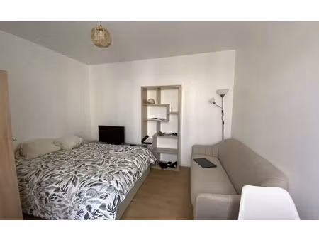 location appartement  m² t-2 à cherbourg-octeville  618 €