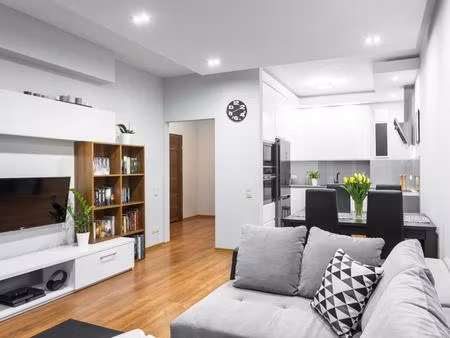 magnifique studio de 36 m2 à asnières proche de toutes commodités