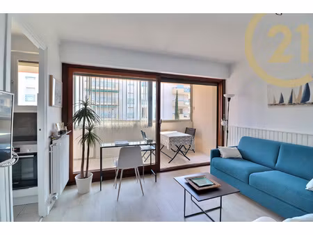 frejus base nature - studio cabine avec loggia et parking a