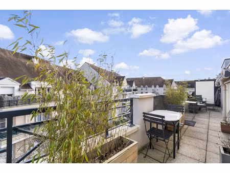 buc cerf volant - limite versailles - appartement dernier