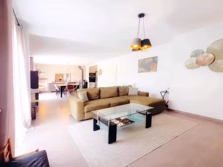 maison 6 pieces 4 chambres