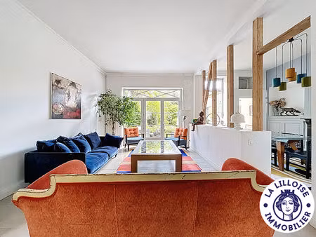 c'est l'élégance simple qui nous charme.