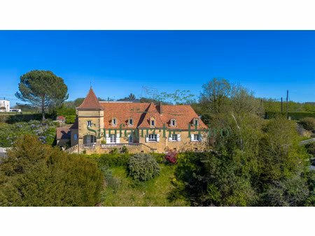 sur les hauteurs de sarlat - périgord noir
