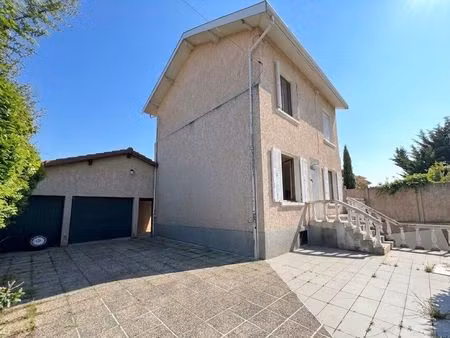 maison vaulx en velin