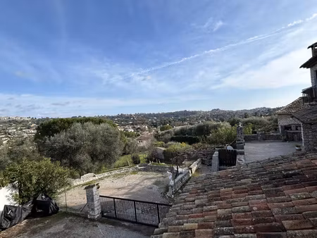 belle maison 3p de 110m2 proche village