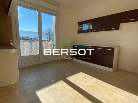 appartement t3 avec balcon à morteau