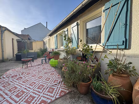 location studio meuble