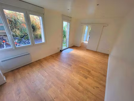 charmant t2 rénové avec jardin et garage ? tomblaine