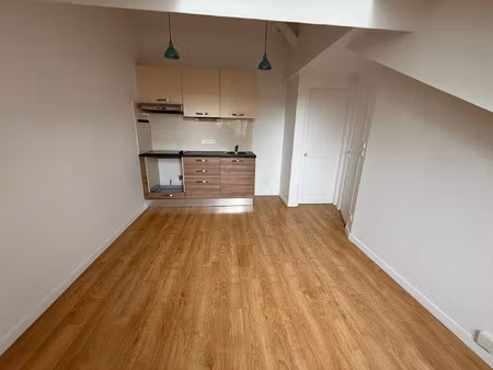 t2 au 3ᵉ et dernier étage – villemomble  à proximité de la gare de gagny