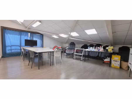 bureau / commerce 70 m2 - z.i. no 2