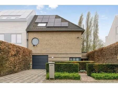 uitzonderlijk ruime kangoeroewoning te koop in wilrijk