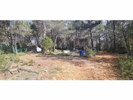 vente terrain 690 m² le beausset (83330)