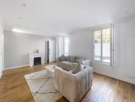 appartement courbevoie - marceau 3 pièces parfait etat