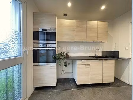 3 pieces - proche gare et commerces