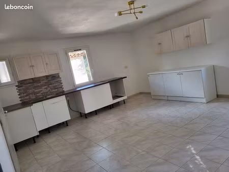 vends appartement t2