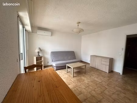 studio meublé avec terrasse et parking à bastia (sud)