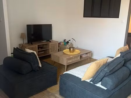 appartement t2 premier étage
