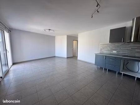 appartement 3 pièces 60 m²